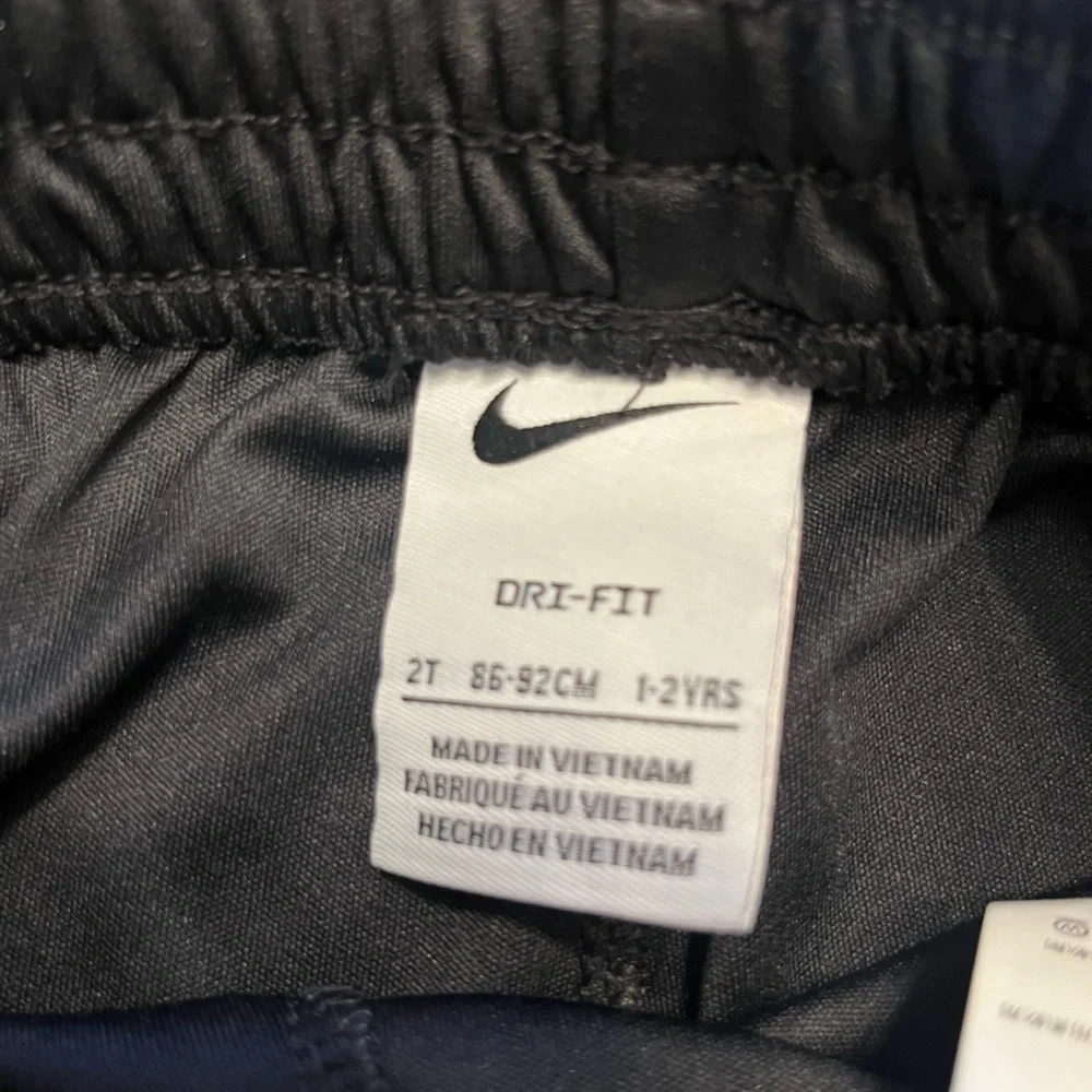 NWT Nike Toddler Boys Shorts Set - Picture 5 of 6